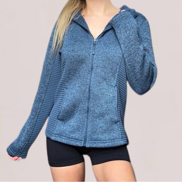 Time and Tru Blue Fuzzy Athletic Jacket Size Small - Picture 2 of 11